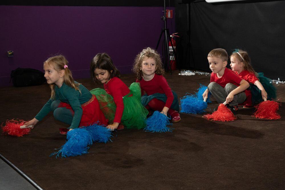 Opțional dans grădinița Arons, Str. Luminoasă Nr. 8, Sector 4, București 