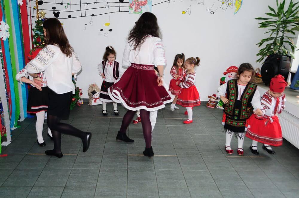 Opțional dans grădinița Arons, Str. Luminoasă Nr. 8, Sector 4, București 