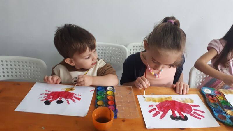 Opțional pictură grădiniță Arons, Str. Luminoasă Nr. 8, Sector 4, București 